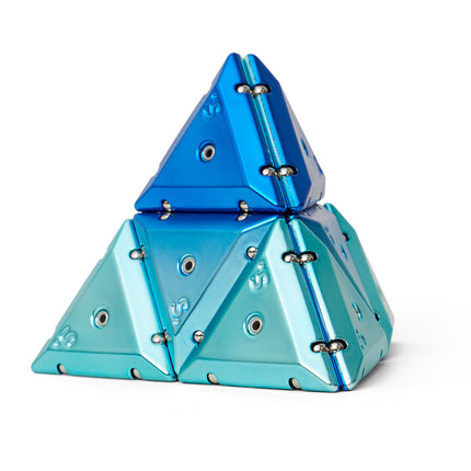 Speks Geode magnetic fidget pyramid desk toy chrome blue